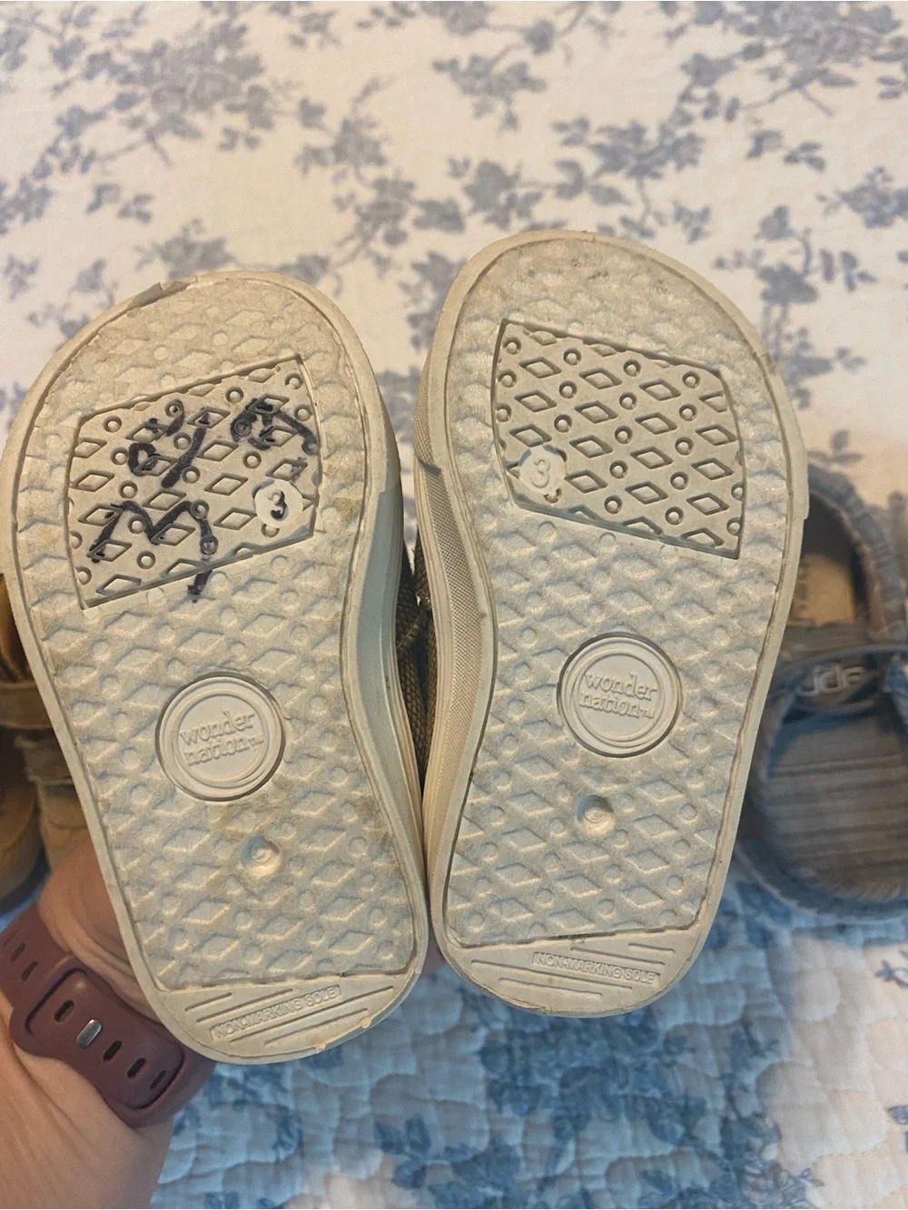 Baby Boy/Toddler Shoe Bundle Size 2/3 Hey Dude, Wonder Nation, Oshkosh